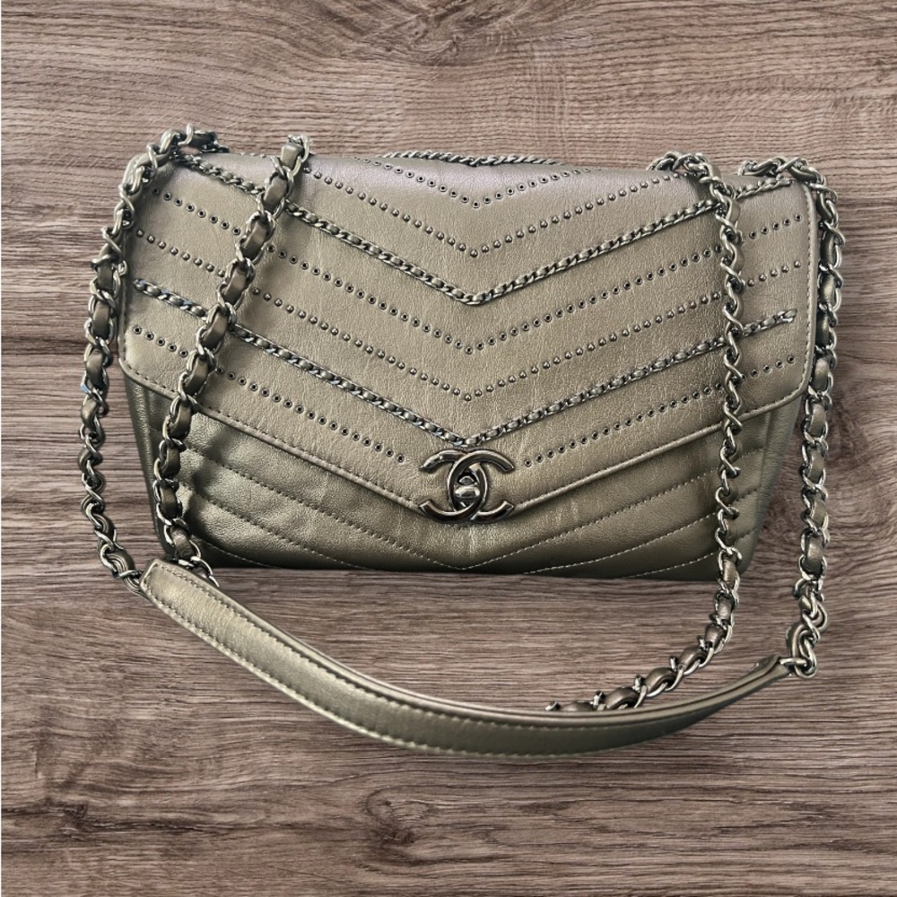 Chanel Metallic and Gold Calfskin/Lambskin distressed Leather